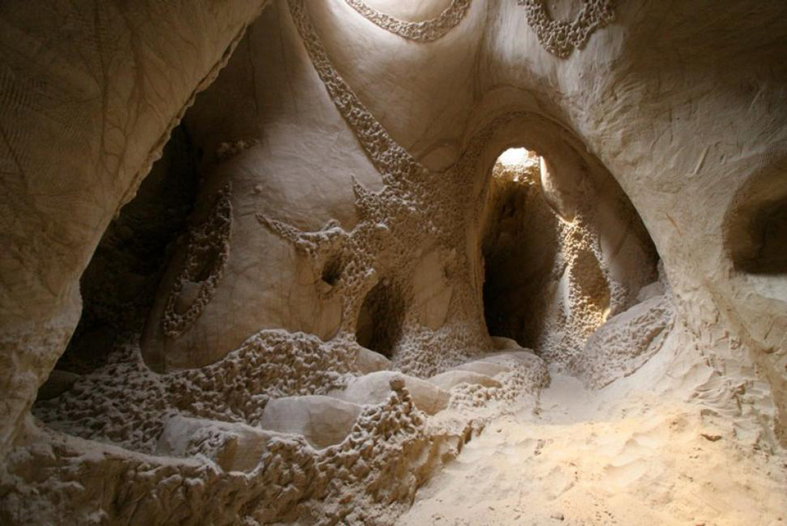 carved-cave-5