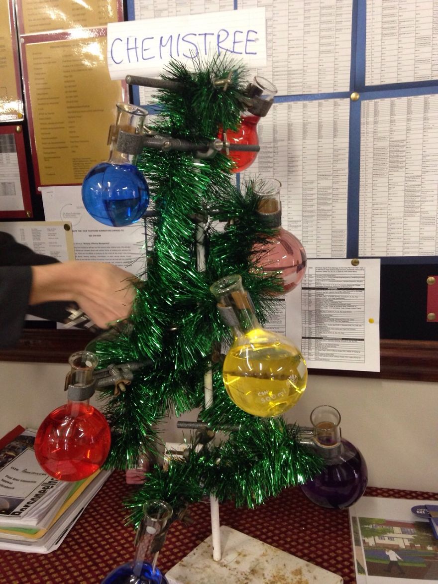 Chemistry Teacher's Christmas Tree