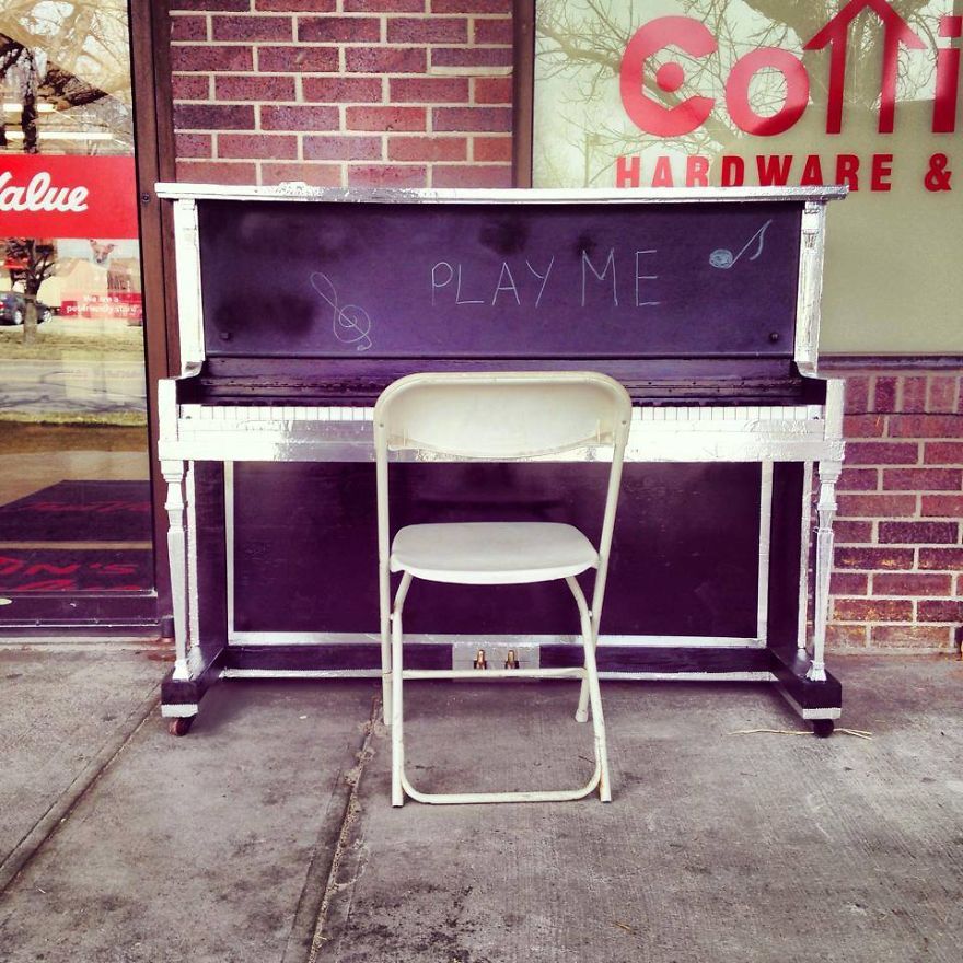 Cottins Hardware & Rental Public Piano - Lawrence, Kansas Usa