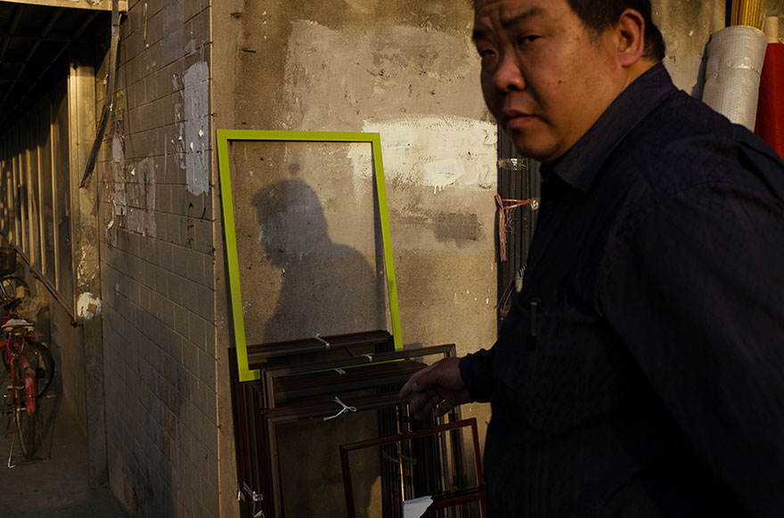 1self-taught-perfectly-timed-street-photography-china-tao-liu-8