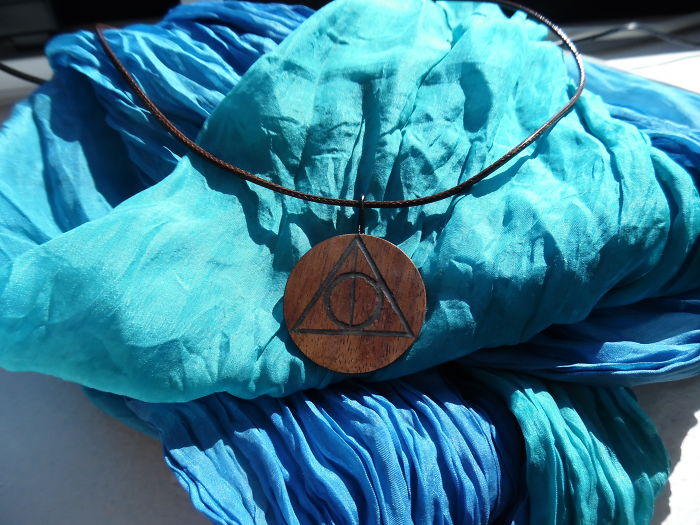 Glow In The Dark Deathly Hallows Pendant