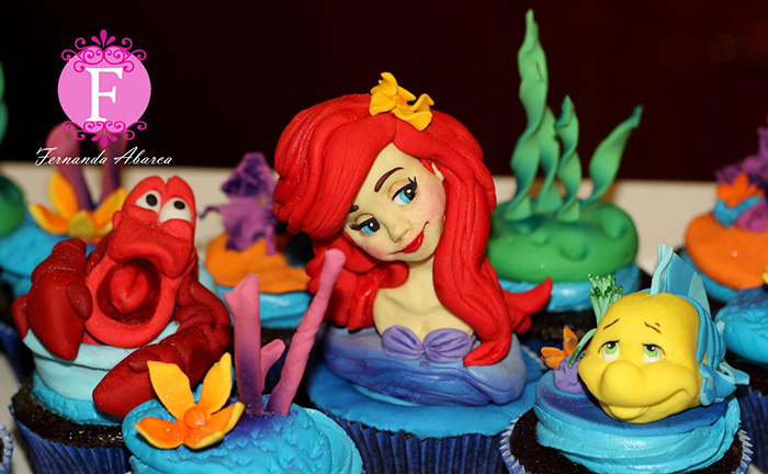 cupcake-art-movie-characters-sugar-sculptures-animator-fernanda-abarca-cakes-18
