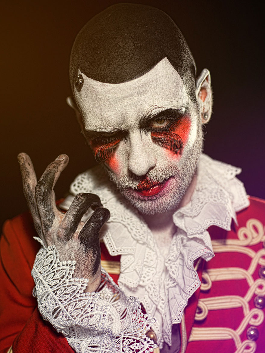 macabre-scary-clown-portraits-photography-clownville-eolo-perfido-99-16