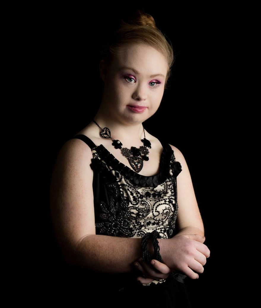 Maddy Stuart Teen With Down Syndrome Lands Her First Modelling Contract Positive Vibes 
