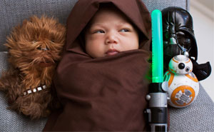 Mark Zuckerberg's Baby Dressed As Jedi Inspires People To Share Their Star Wars Babies