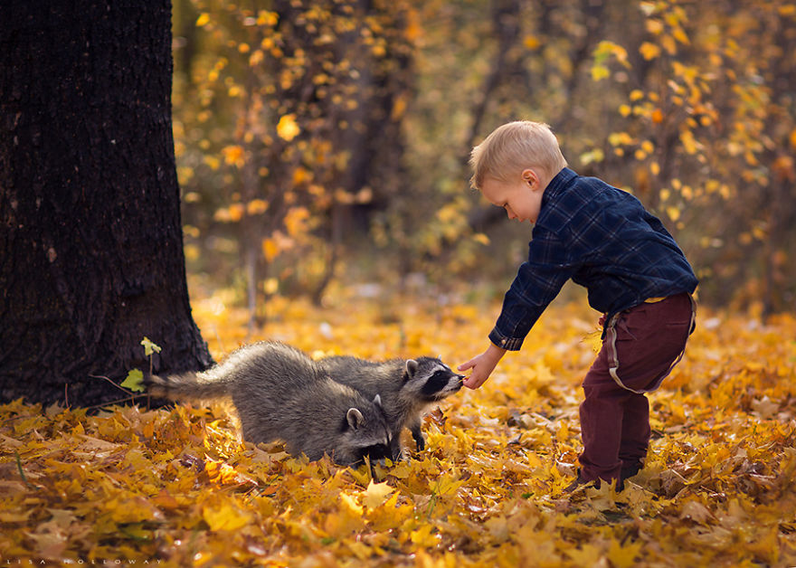 photographers-from-all-over-the-world-capture-amazing-photos-of-children-and-animals-31__880.jpg