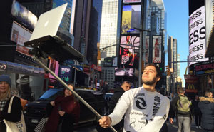 MacBook Selfie Sticks Are Even Funnier Than People Taking Photos With iPads