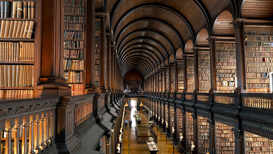 trinità-college-lungo-sala-biblioteca-Dublino-12