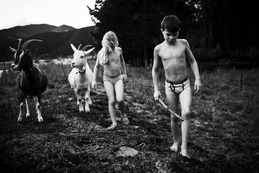 Ретро Nudist Обнаженные Boy Фотографии