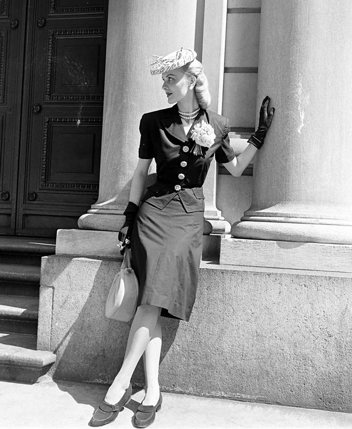 vintage-black-and-white-women-fashion-photography-nina-leen-44-573095e3dffe7__700.jpg