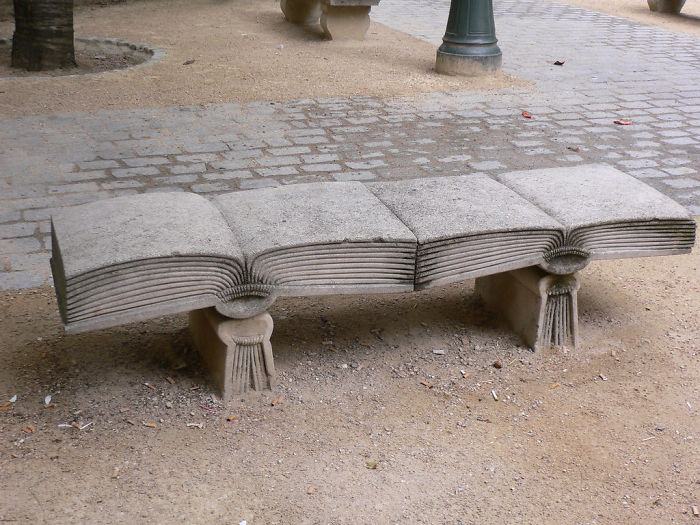 Book Bench In Paris