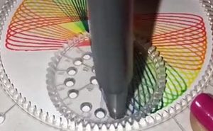 Spirograph Rainbow