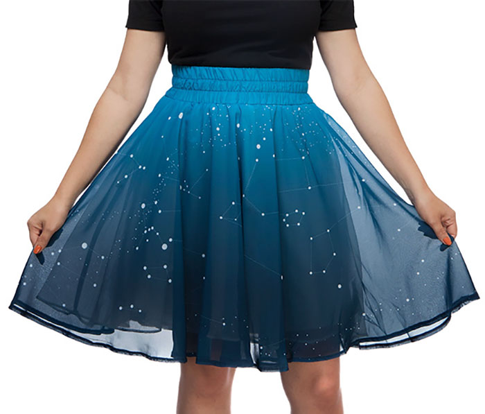 twinkling-stars-led-skirt-thinkgeek-2