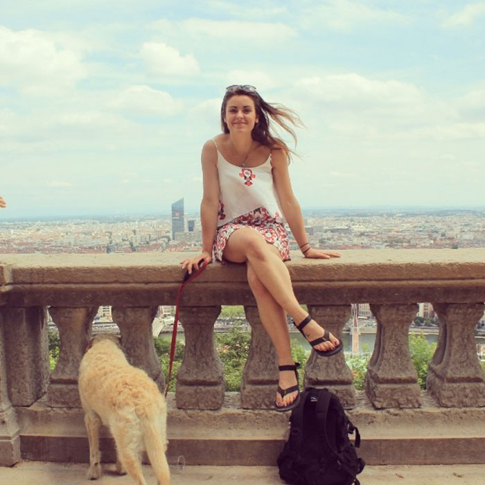 girl-restores-van-travels-with-dog-marina-piro-3