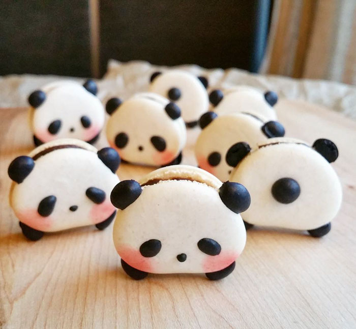 cute-panda-macaroons-melly-eats-world-23