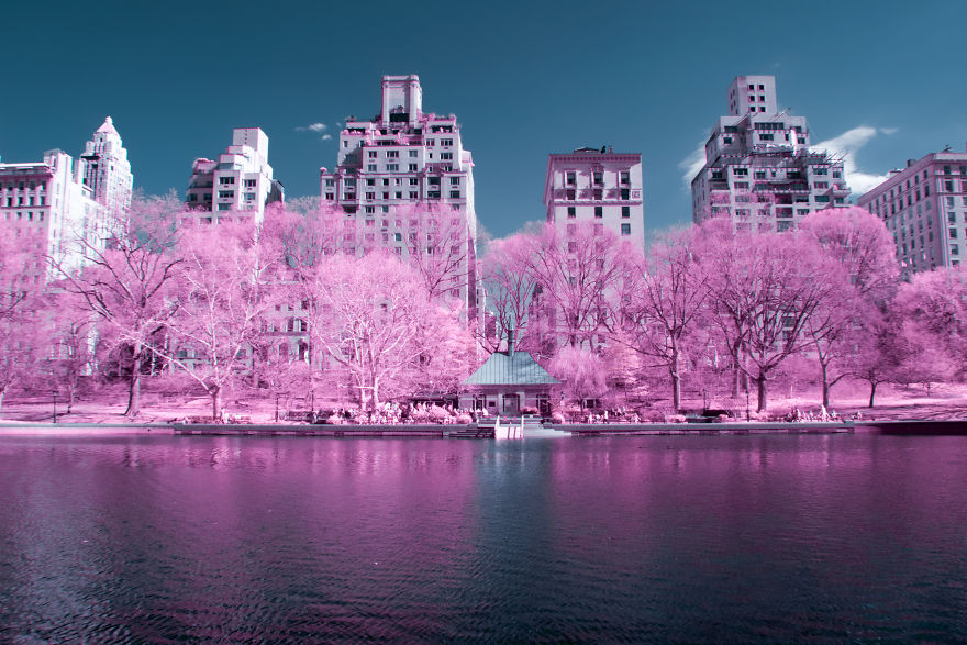 I Captured How New York Would Look Like If You Saw It In Infrared