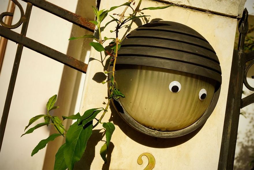 Eyebombing Bulgaria - Humanisation Of The Streets And The Environment