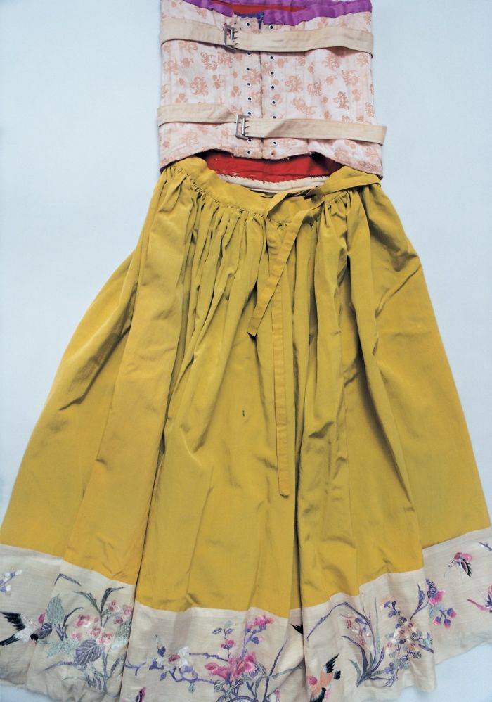 Kahlo's Outfits