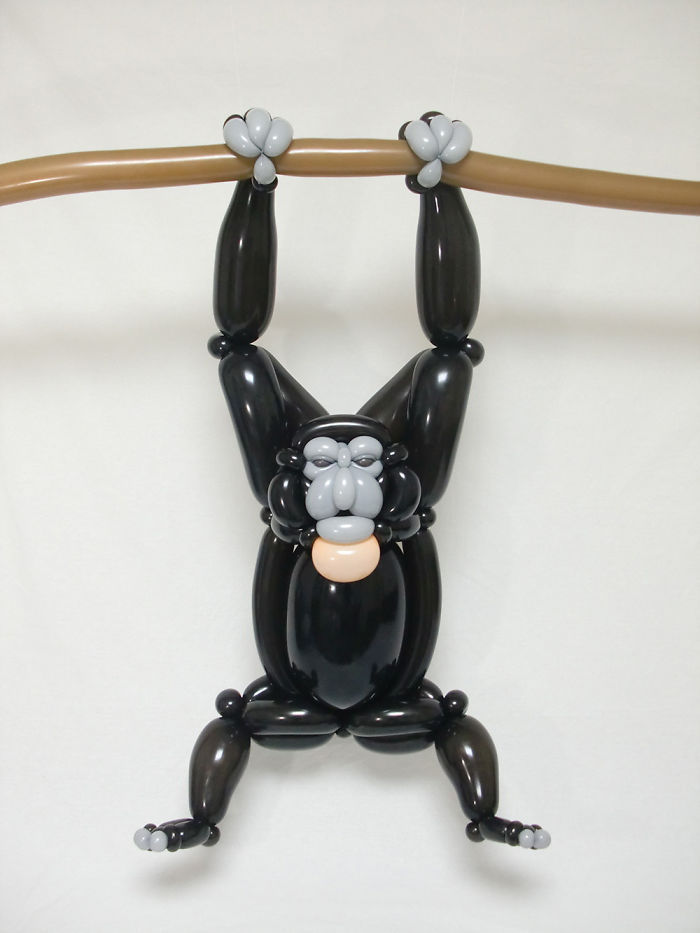 siamang figuras hechas con globos inflables