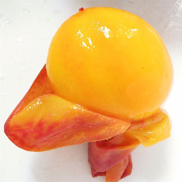 This Is What A Peeled Peach Looks Like