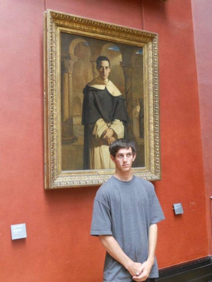 On Our Trip To Paris, My Friend Found Is Doppelganger In The Louvre. Hilarity Ensued