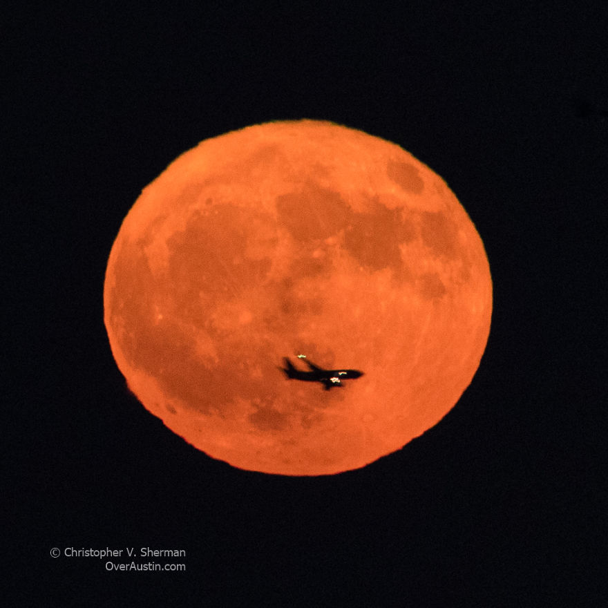 I Caught Two Separate Planes Transiting Last Nights Harvest Moon Over Austin, Tx