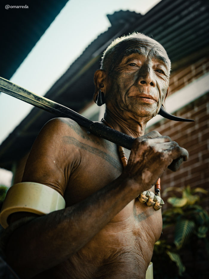  photographed last headhunters konyak tribe 