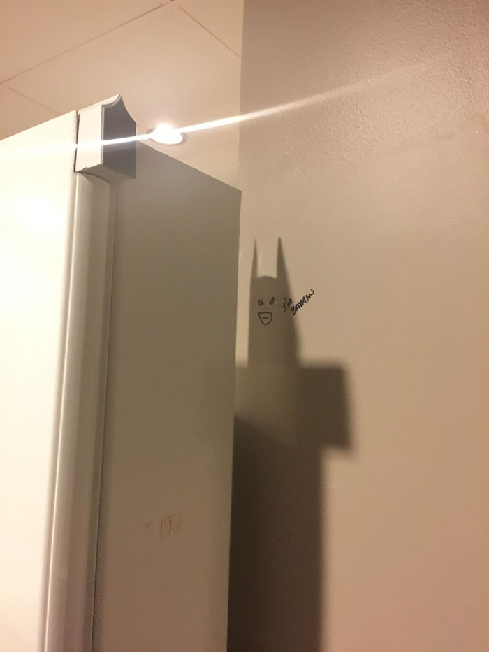 The Shadow Created From A Bathroom Stall, Someone Saw An Opportunity