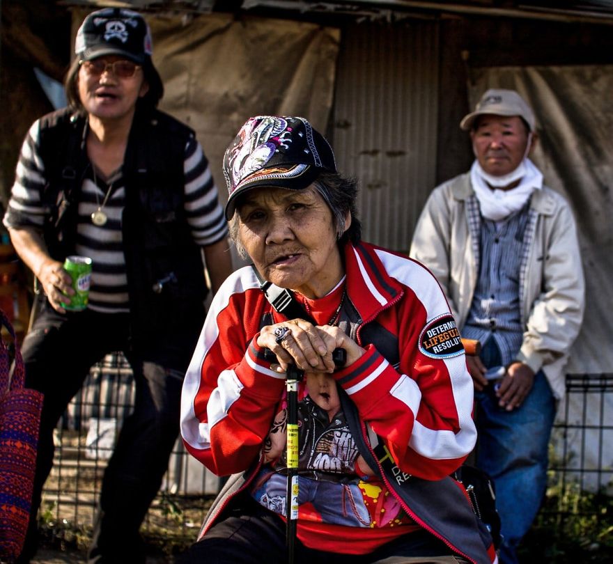 Ive Spent 3 Incredible Days As A King In A Japanese Slum In Osaka And Photographed It