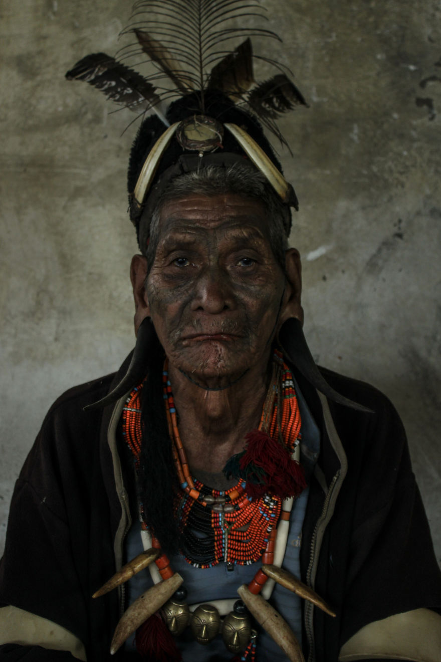 last living headhunters from nagaland northeast india 