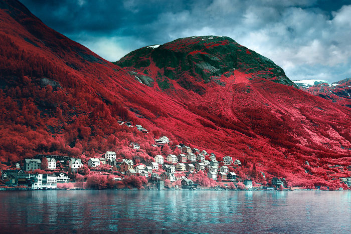 I Captured Norway With My Infrared-Converted Camera (23 Pics)