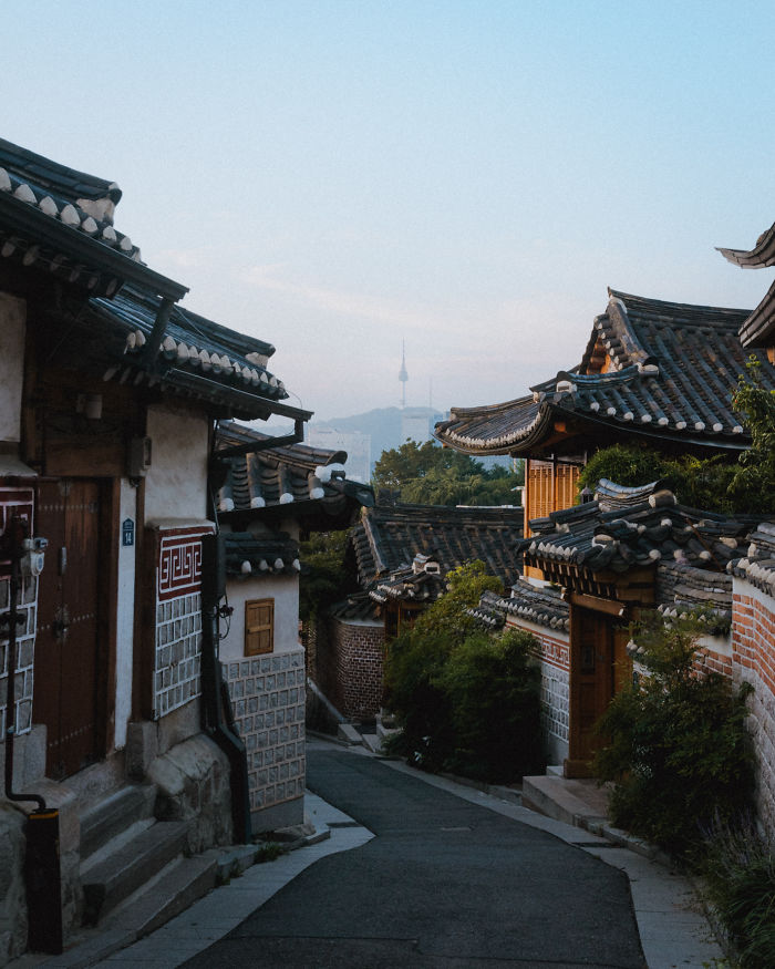After Three Years From My First Time In Korea, I Moved To Seoul To Change My Life