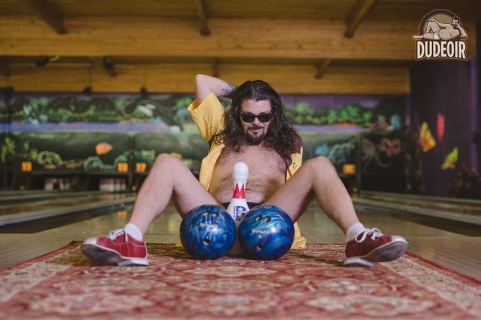 Canadian The Big Lebowski Fan And Photographer Put The Dude In Dudeoir