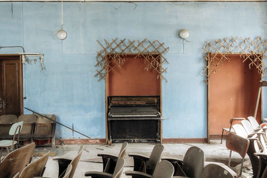  spent over years photographing abandoned pianos here 