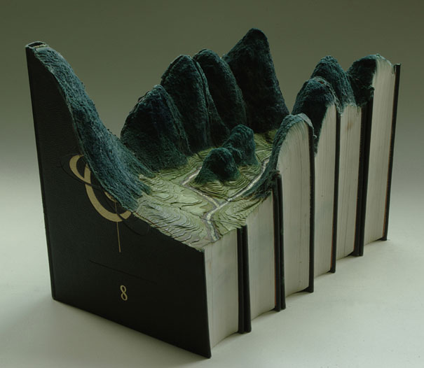 Guy Laramee , Book Landscapes sculpture #artpeople