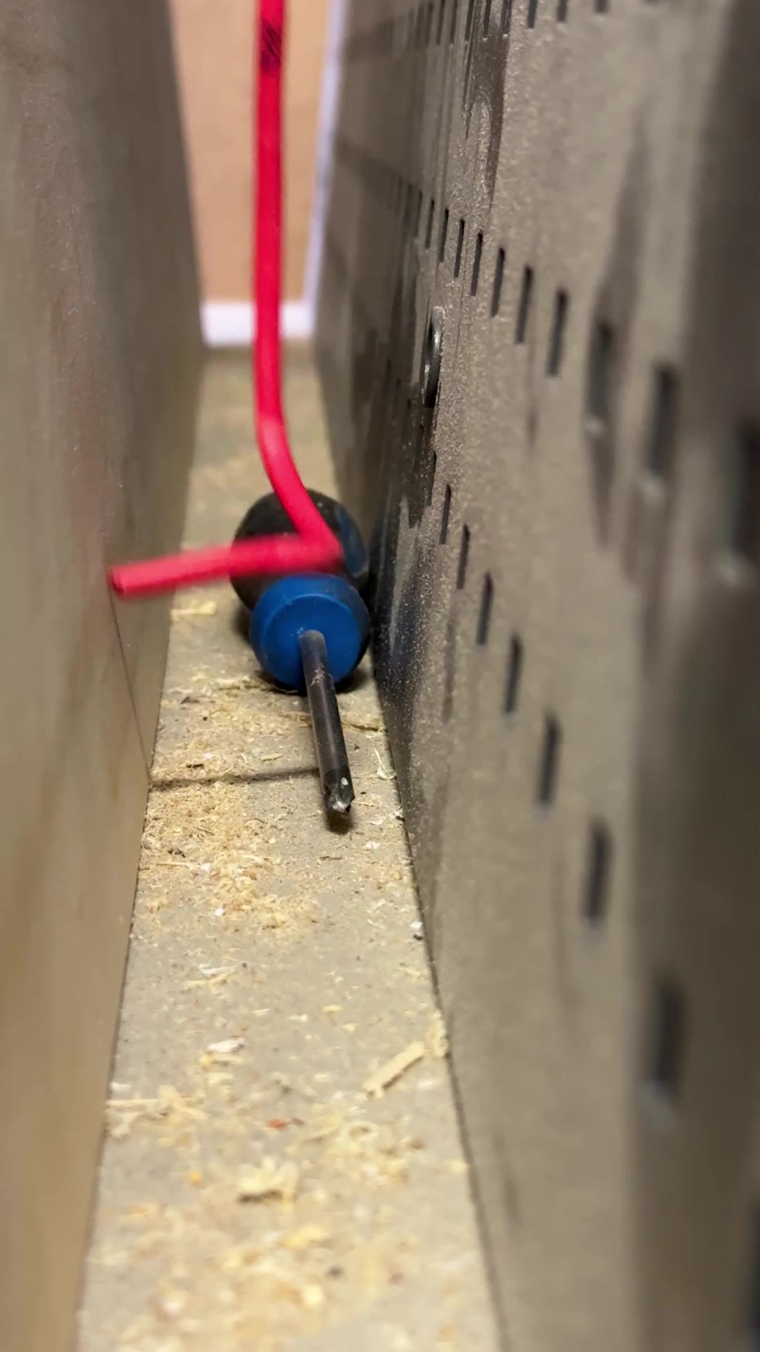 Tight Space Tool Solution