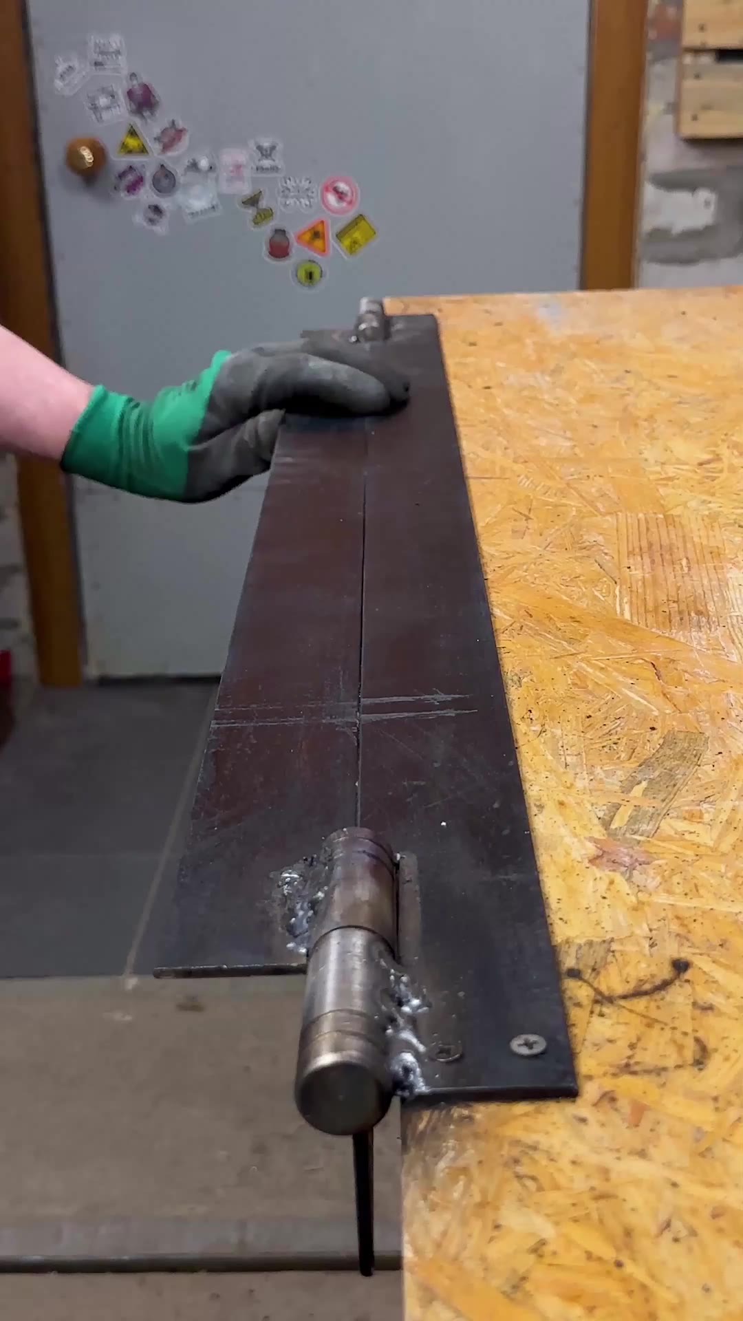This Tool Makes DIY Gutters Easily