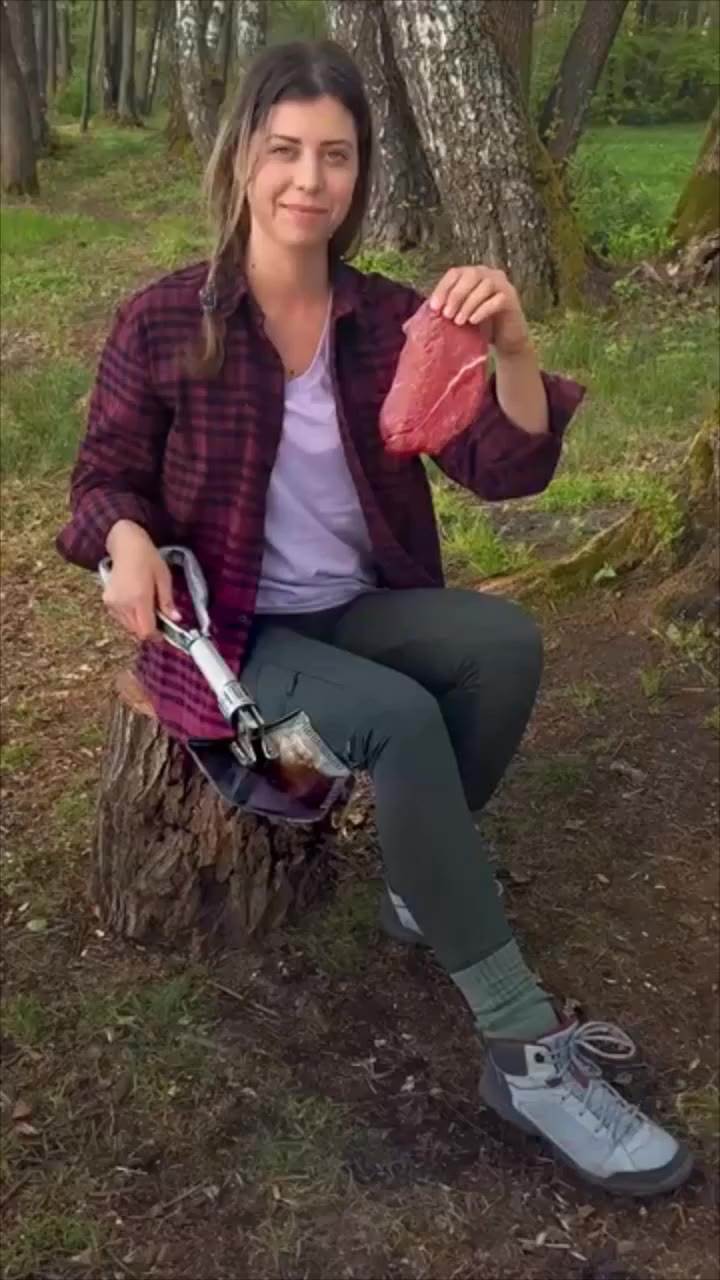 The Secret Campfire Cooking Trick Every Backpacker Needs! 🍖🔥