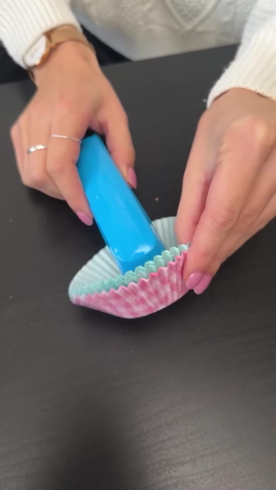 Simple DIY paper flower