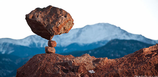 Incredible Rock Sculptures Made Without Any Glue
