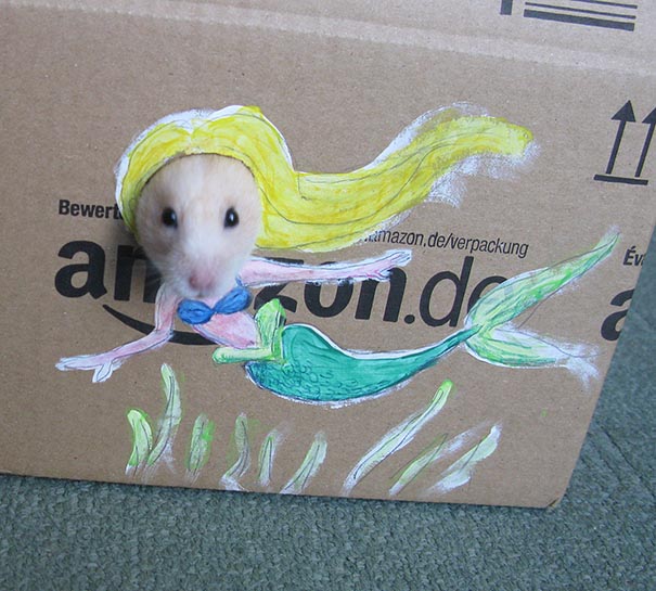 Girl Dresses Hamster Up In Cute Cardboard Costumes (4 pics)