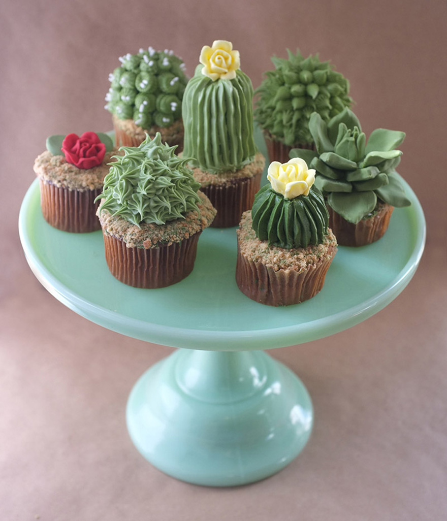 Designer Creates Beautifully Delicious Cactus Cupcakes