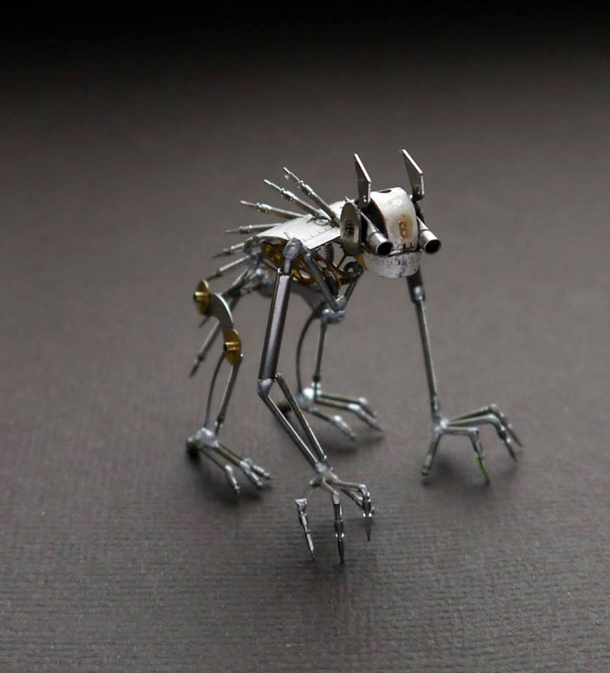 Artist Constructs Spine-Chilling Insects And Spiders From Recycled Watch Parts 