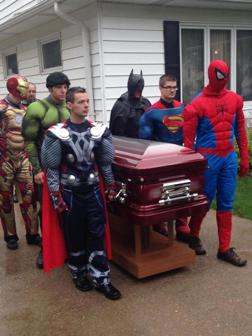 5-year-old Cancer Victim's Funeral Casket Is Carried By His Favorite Superheroes