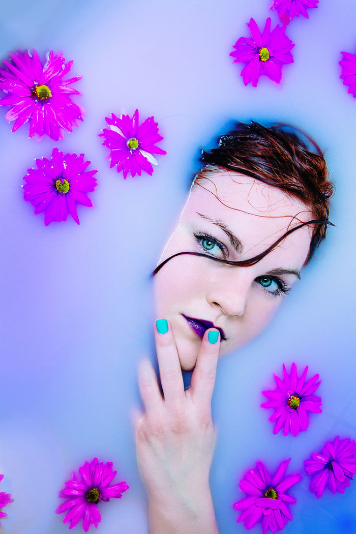 Photographer Uses Milk, Food Coloring And Texture To Create Bizarrely Beautiful Portraits