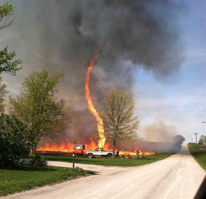 Instagrammer Captures Photo Of Terrifyingly Awesome Firenado