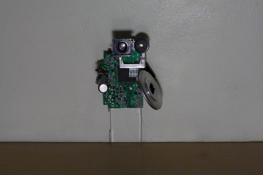 Cambots: Artist Makes Robots From Disassembled Cameras