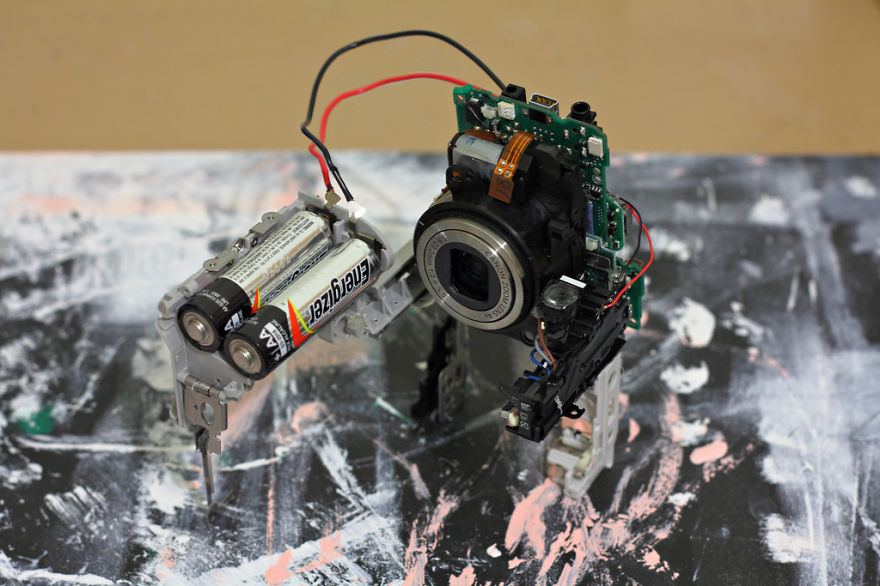 Cambots: Artist Makes Robots From Disassembled Cameras