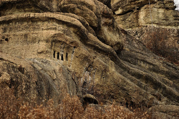 Photographs Of Mystical Rock Niches Reveal New Objects For Science