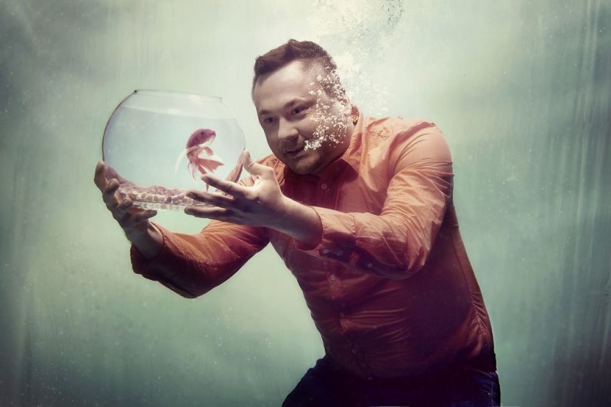 Stunning Underwater Photo Session - Corporate Photos Shouldn't Be Boring!